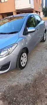 Mazda Demio 2013 photo 3