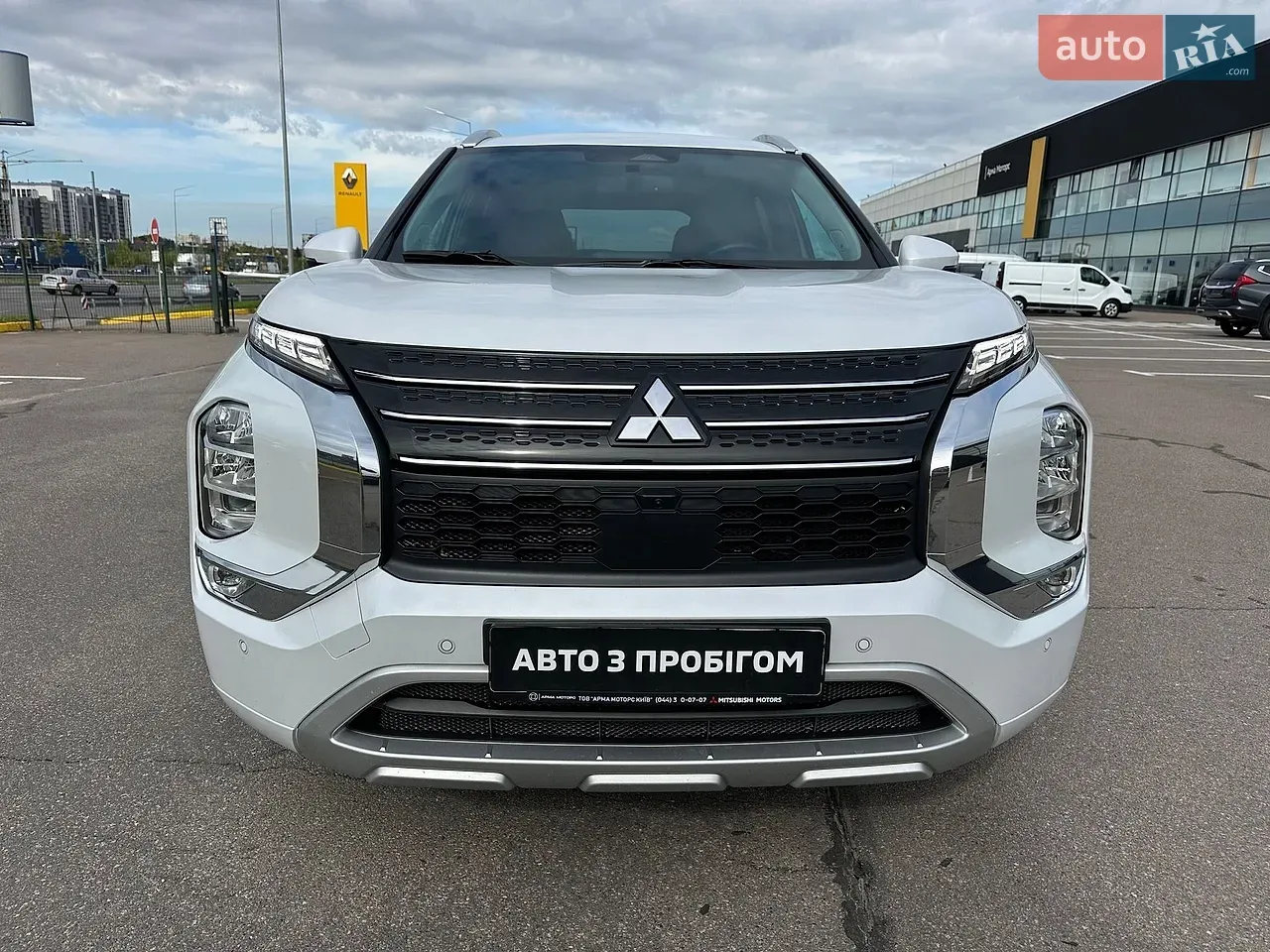 Mitsubishi Outlander 2025 photo 3