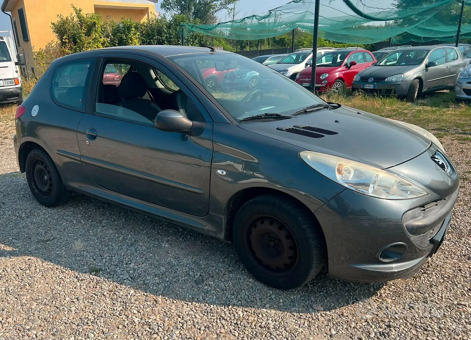 Peugeot 206 2011 photo 5