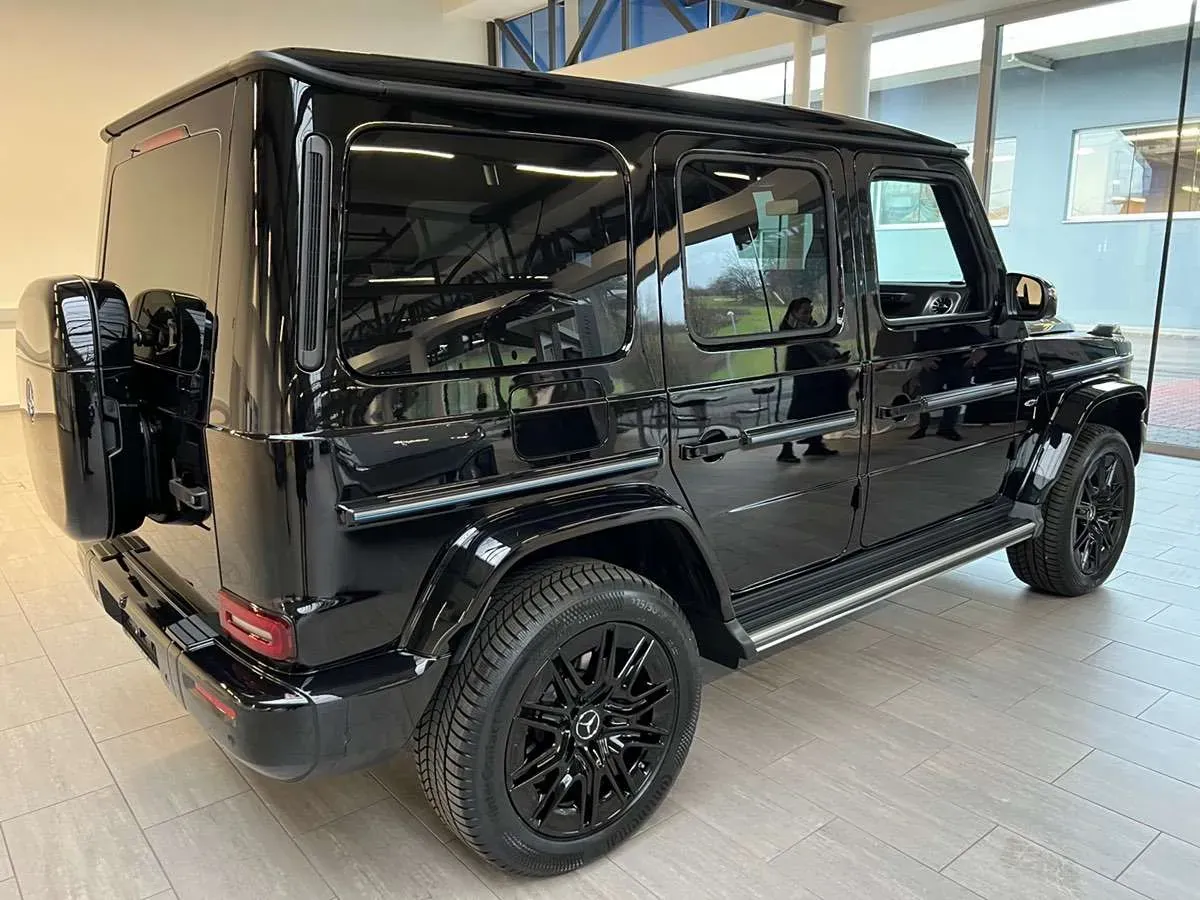 Mercedes-Benz G-Class 2024 photo 2