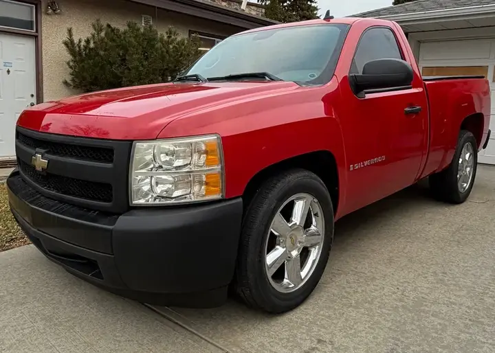 Chevrolet Silverado 1500 2008 photo 2