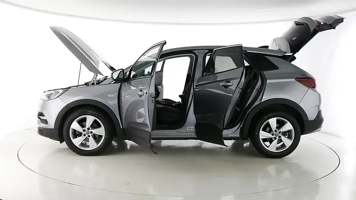 Opel Grandland X 2019 photo 2