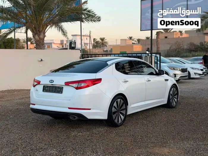 Kia K5 2012 photo 3