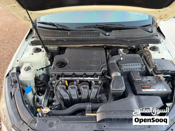 Kia K5 2012 photo 4
