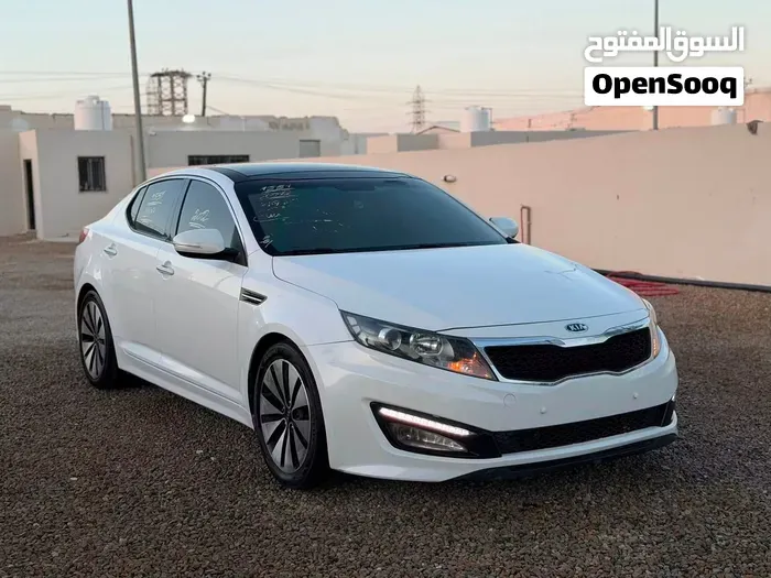 Kia K5 2012 photo 2
