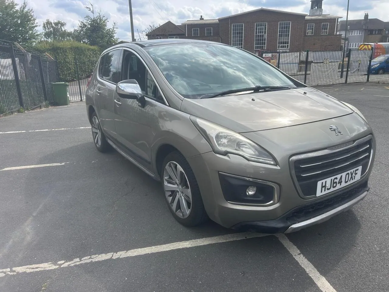 Peugeot 3008 2014 photo 2