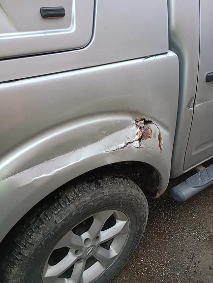Nissan Navara 2007 photo 2