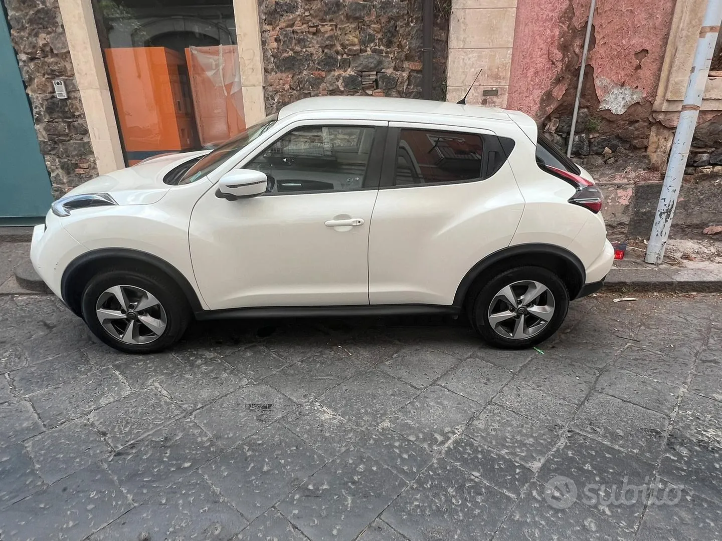 Nissan Juke 2019 photo 2