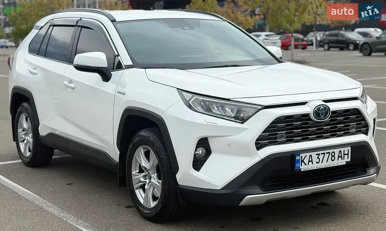 Toyota Rav4 2021 photo 2