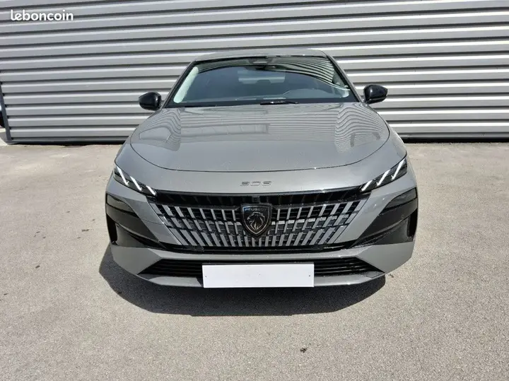 Peugeot 308 2026 photo 2