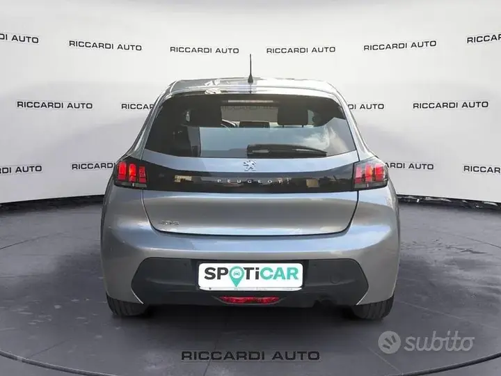 Peugeot 208 2023 photo 5