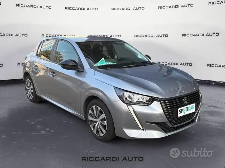 Peugeot 208 2023 photo 3