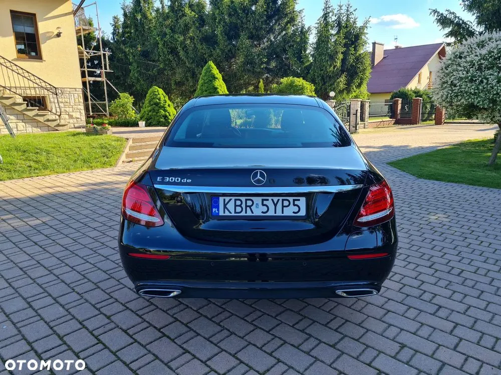 Mercedes-Benz E-Class 2019 photo 5