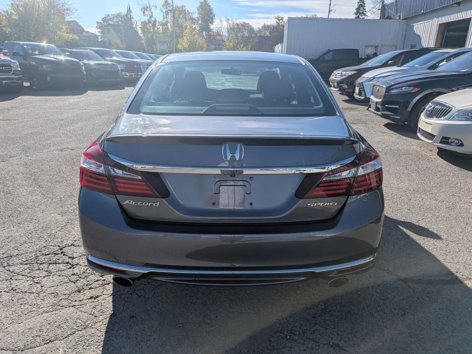 Honda Accord 2017 photo 4