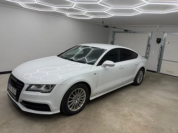 Audi A7 2014 photo 4