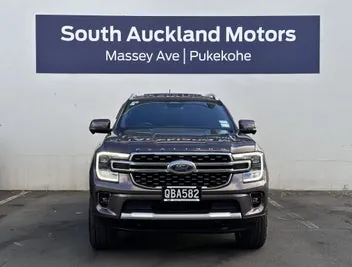 Ford Everest 2023 photo 3