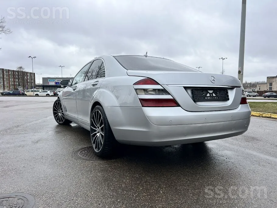 Mercedes-Benz S320 2008 photo 5