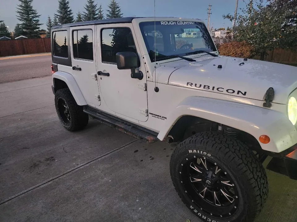 Jeep Wrangler Unlimited 2013 photo 3