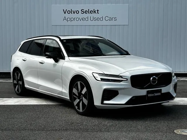 Volvo V60 photo 3