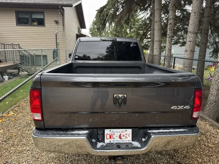 Ram 1500 Classic 2019 photo 2