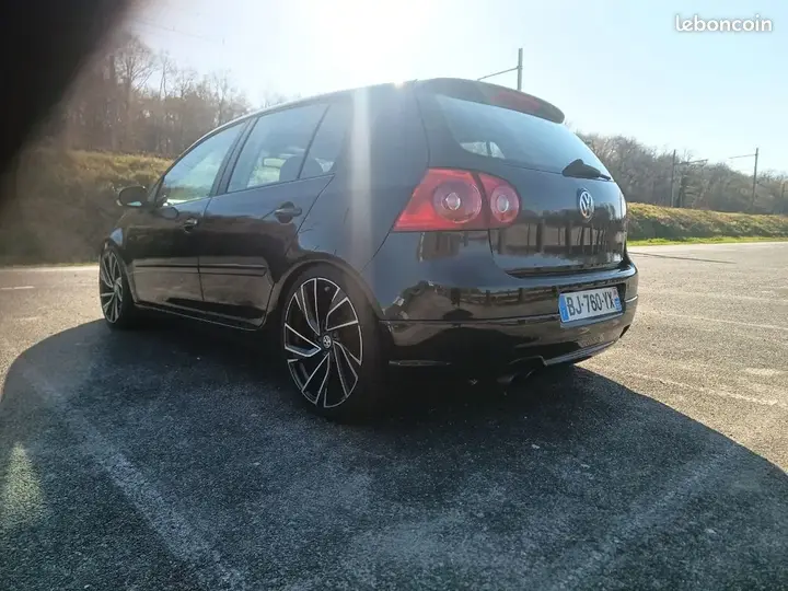 Volkswagen Golf 2006 photo 2