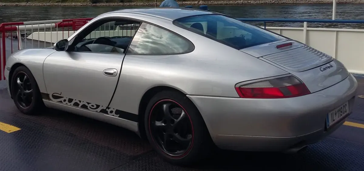 Porsche 911 1999 photo 2