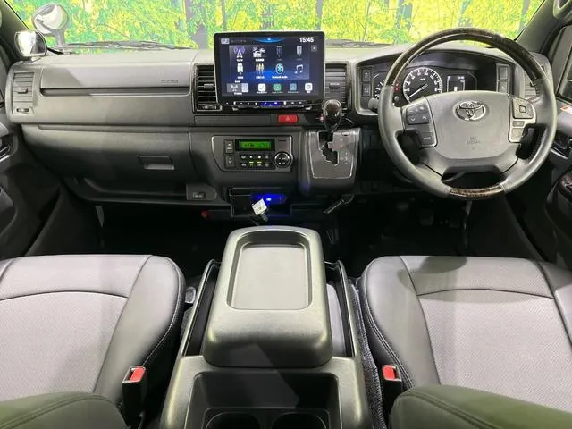 Toyota Hiace Gl 2025 photo 2