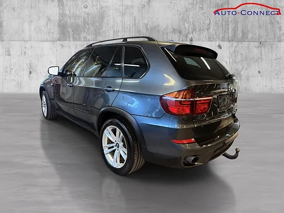 BMW X5 2011 photo 5
