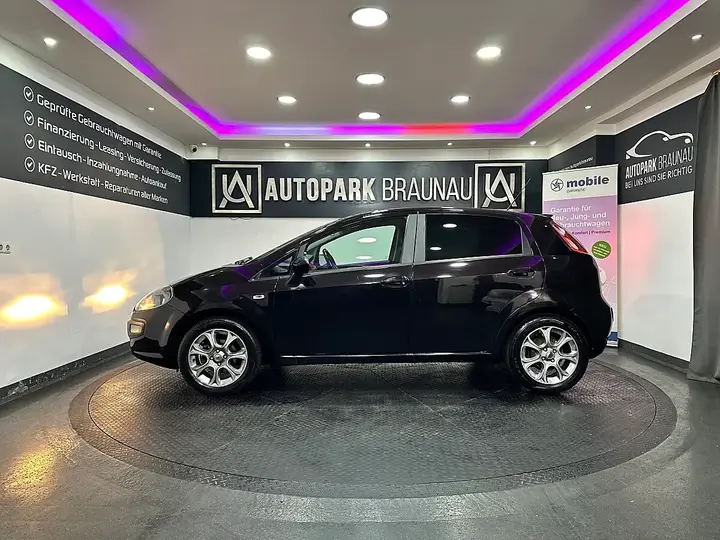 Fiat Punto 2009 photo 3