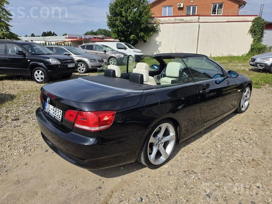BMW 330 2007 photo 3