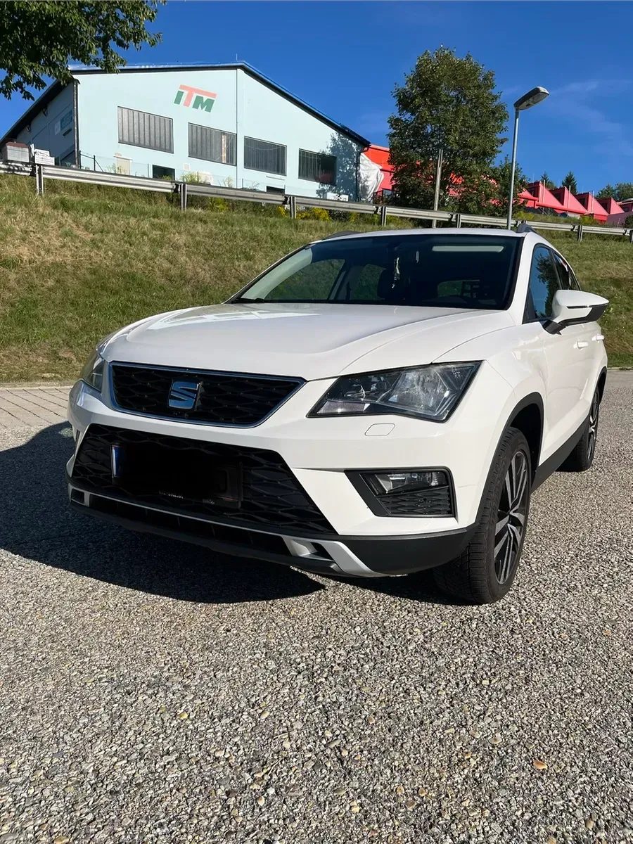 Seat Ateca 2017 photo 2