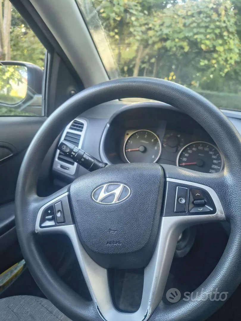 Hyundai I20 2012 photo 4