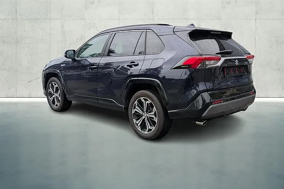 Suzuki Across 2021 photo 3