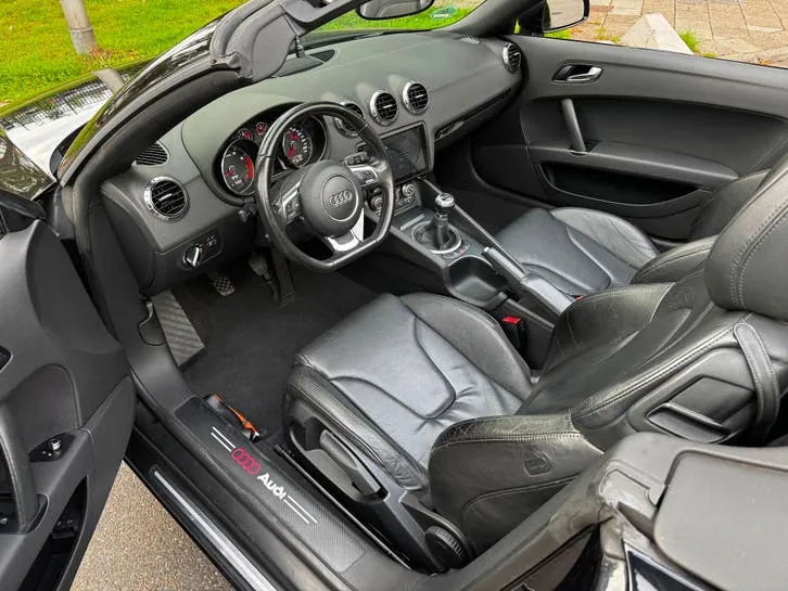 Audi Tt 2010 photo 3