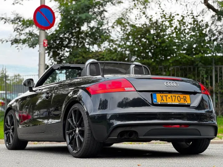 Audi Tt 2010 photo 2
