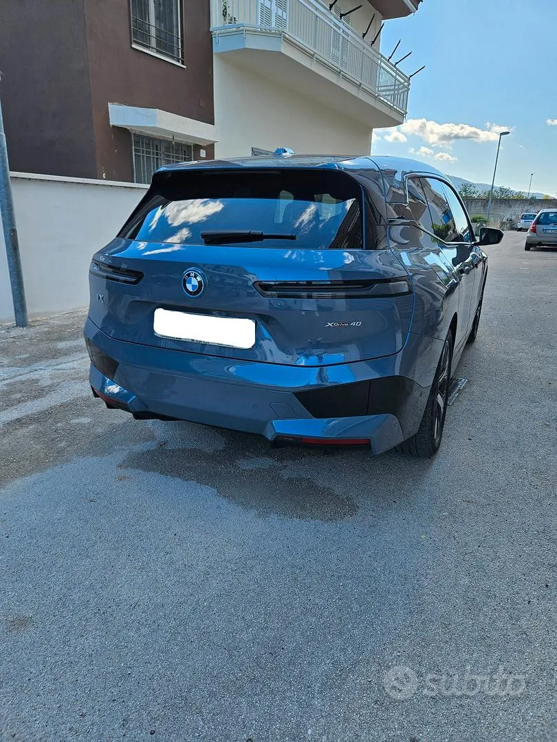 BMW Ix 2022 photo 3