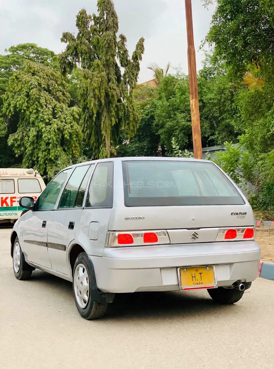 Suzuki Cultus