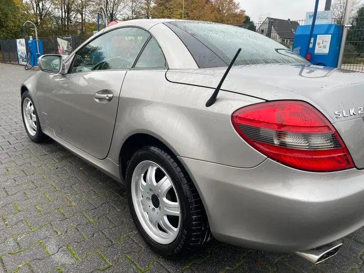 Mercedes-Benz Slk 200