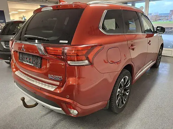 Mitsubishi Outlander 2018 photo 3