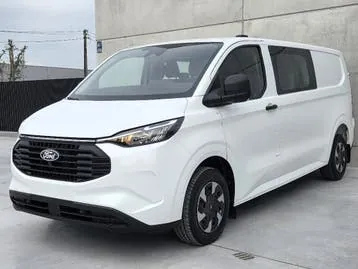 Ford Transit Custom 2026 photo 3