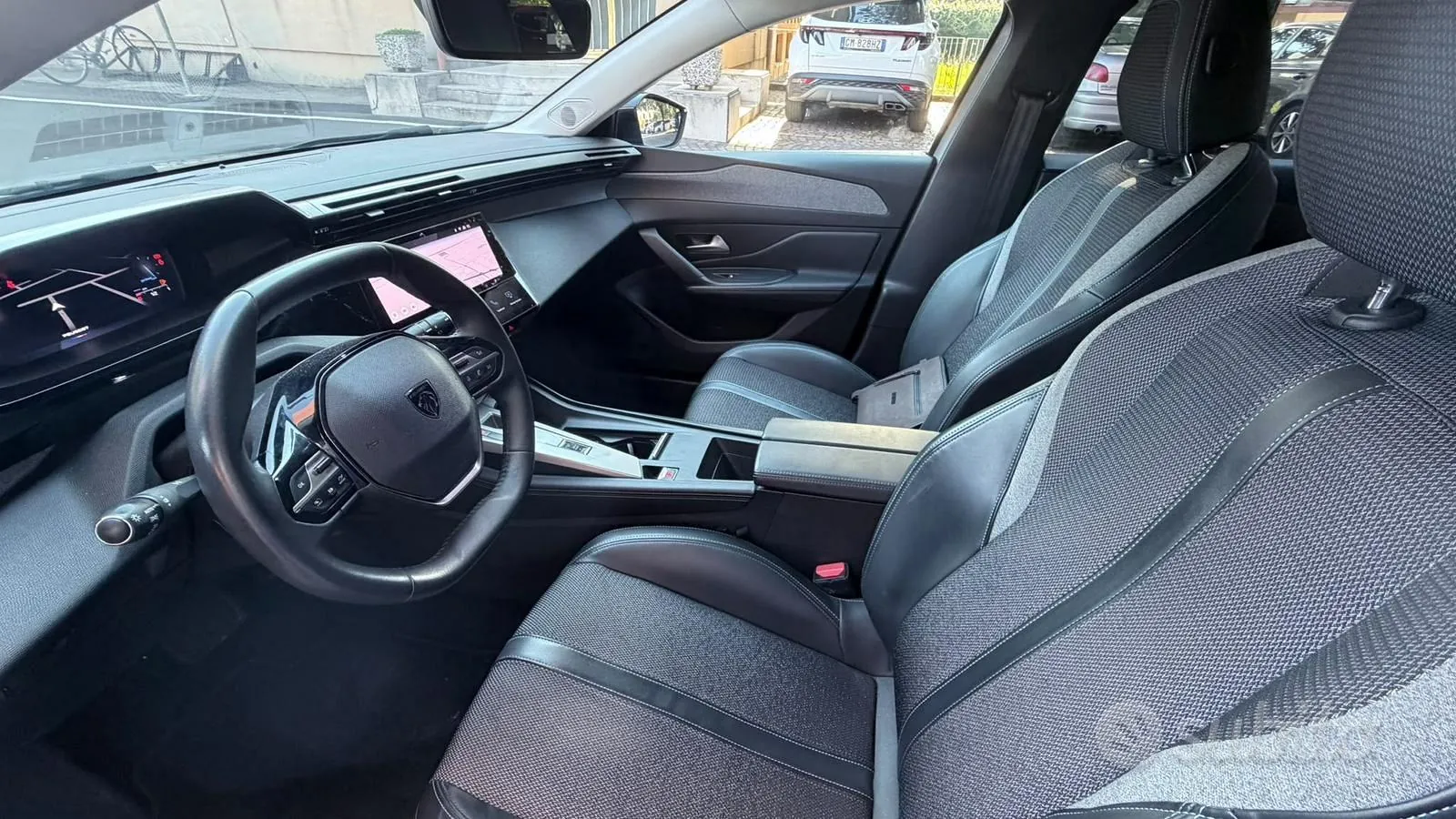 Peugeot 308 2023 photo 5