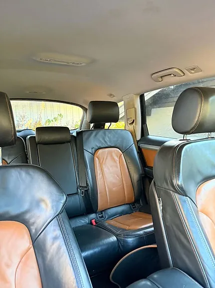 Audi Q7 2009 photo 2
