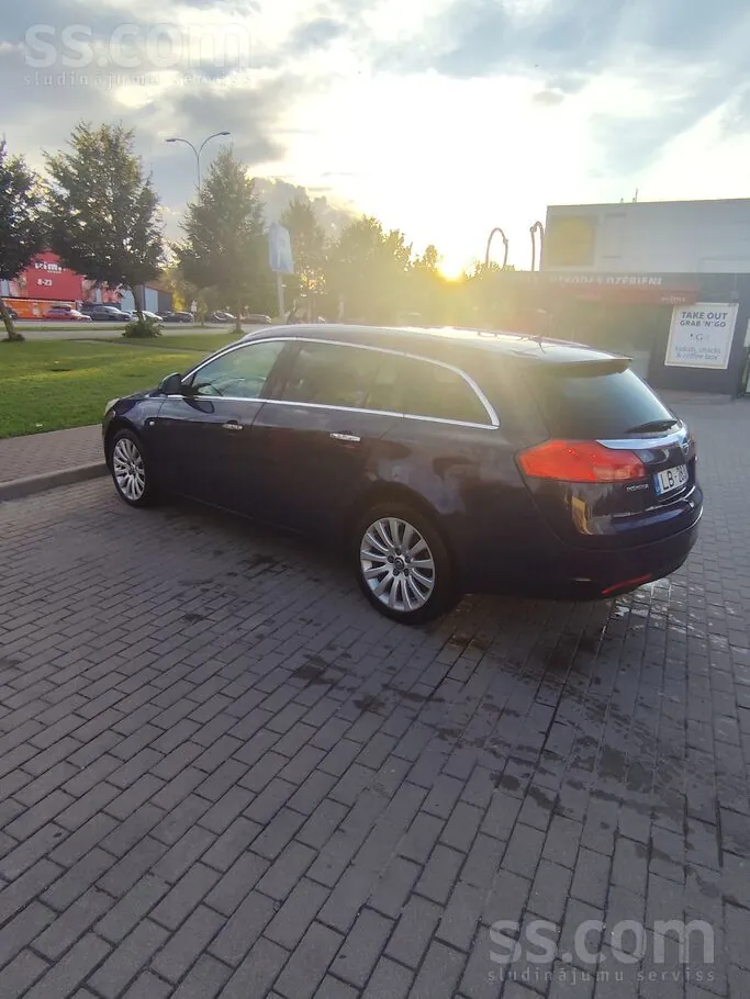 Opel Insignia 2011 photo 4
