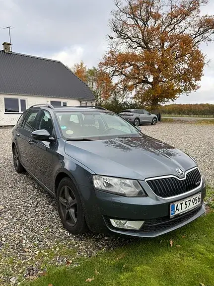 Skoda Octavia 2015 photo 3