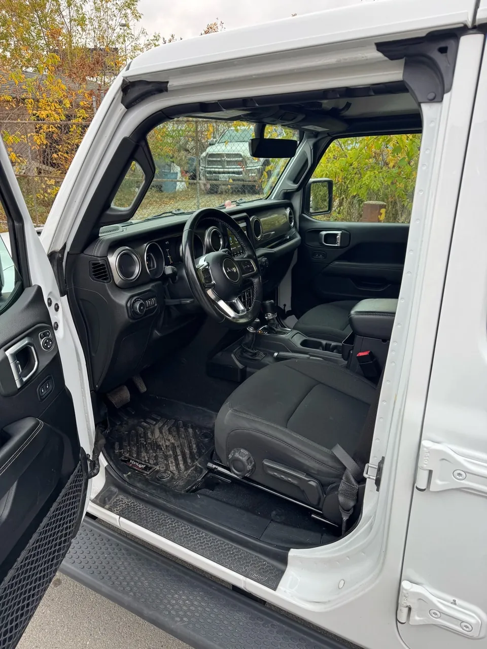 Jeep Wrangler 2020 photo 2