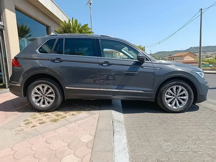 Volkswagen Tiguan 2023 photo 3