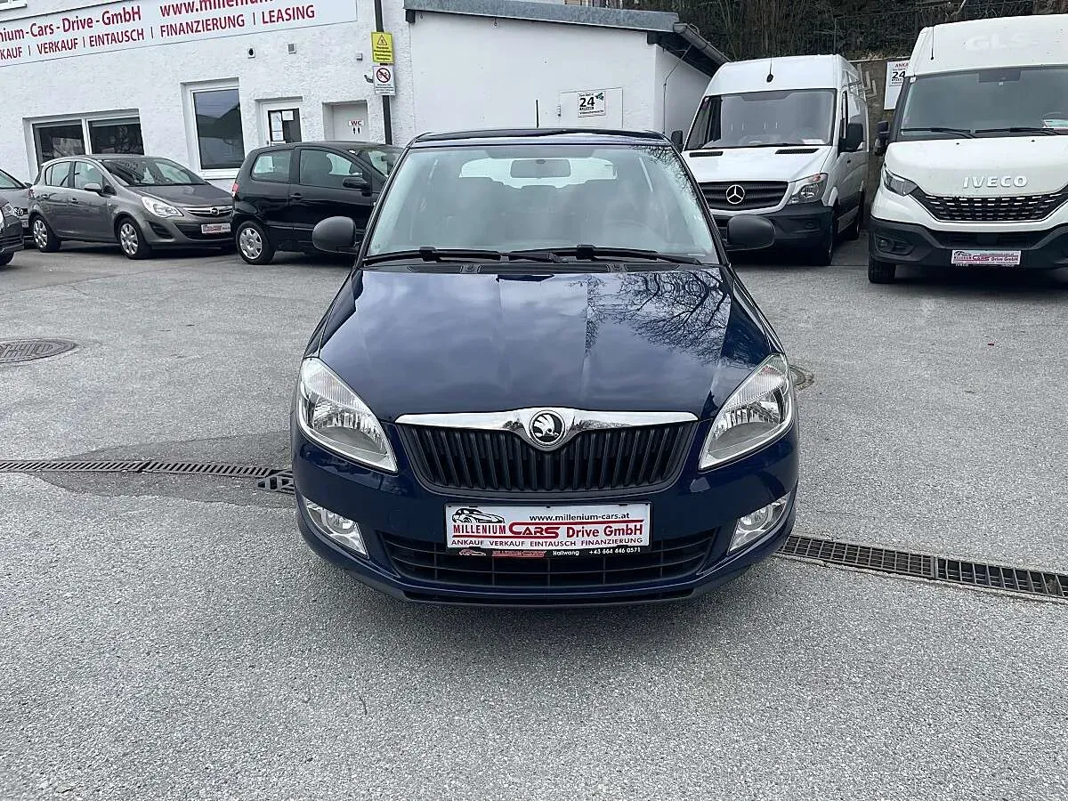 Skoda Fabia 2014 photo 3