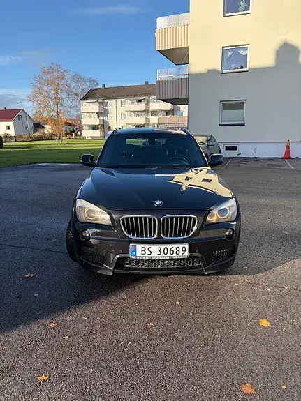 BMW X1 2011 photo 2
