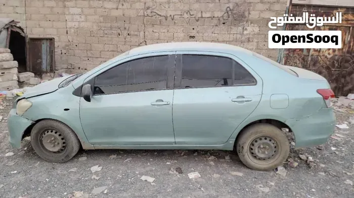 Toyota Yaris 2010 photo 3