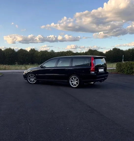 Volvo V70 2005 photo 2